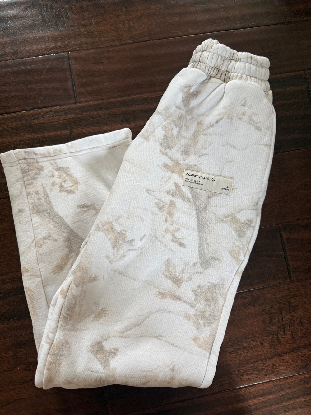 COMFRT Neutral Camo Bottoms - Cream